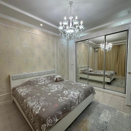 1 Ком Апартаменты Хан Шатыр, Вблизи Байтерек, Сарыарка, Центральный Парк Астана Екстериор снимка